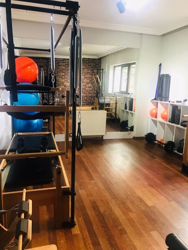 Tuu Pilates Studio