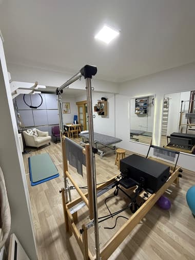 Uzm. Fzt. Nursena Güçlü Sayın Pİlates Uzm. Fzt. Nursena Güçlü Sayın Pİlates